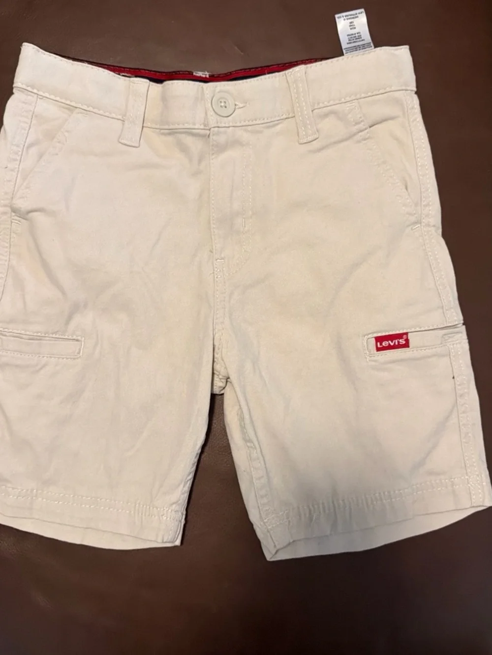 Levi's Men's Cream Flat Front Chino Shorts